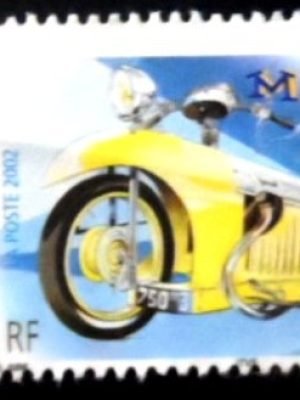 Selo postal da França de 2002 Majestic U