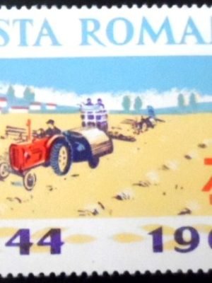 Selo postal da Romênia de 1964 Agricultural machines & vehicles M
