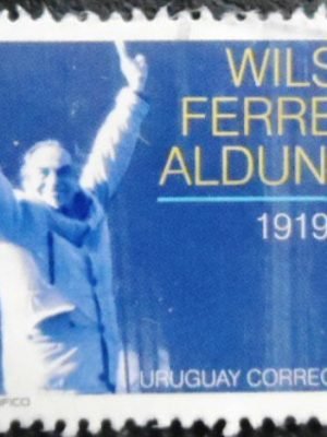 Selo postal do Uruguai de 2003 Wilson Ferreira Aldunate U