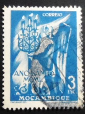 Selo postal de Moçambique de 1950 Angel 3 U