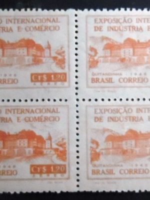 Quadra de selos postais do Brasil de 1948 Feira de Quitandinha 1.20 M QD