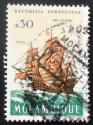 Selo postal de Moçambique de 1963 Carack Sao Gabrie