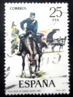 Selo postal da Espanha de 1977 Oficial do Corpo Médico 1895 U