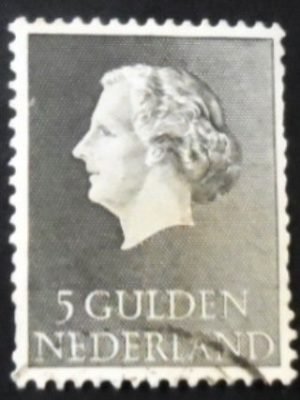 Selo postal da Holanda de 1955 Queen Juliana 5 U
