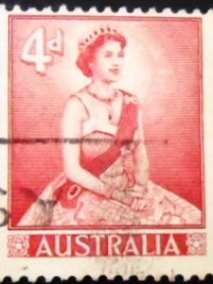 Selo postal da Austrália de 1959 Queen Elizabeth II 4 Dr U