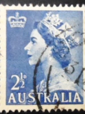 Selo postal da Austrália de 1954 Queen Elizabeth II 2½ U