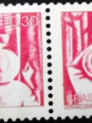 Par de selos postais do Brasil de 1979 Seringueiro M PR