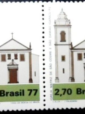 Par de selos postais do Brasil de 1977 Matriz Igaraçu M PR
