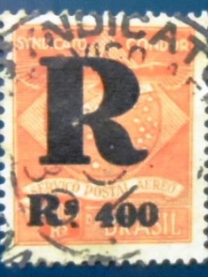 Selo postal do Brasil de 1928 K 8 U