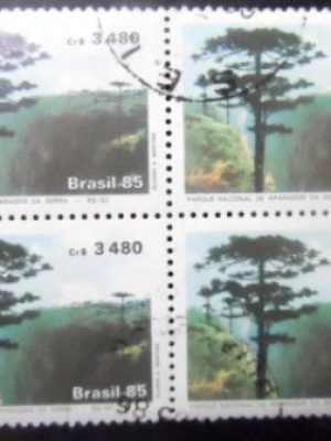 Quadra de selos postais do Brasil de 1985 Aparados da Serra 3480 U QD