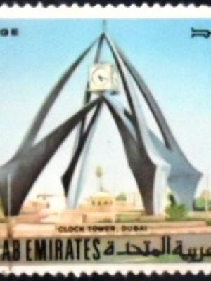 Selo postal dos Emirados Árabes Unidos de 1973 Clock Tower Dubai U