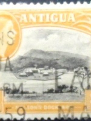Selo postal de Antigua e Barbuda de 1953 Nelson's Dockyard 3 U