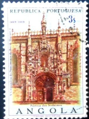 Selo postal da Angola de 1969 Portal of St. Jeronimo Monastry U
