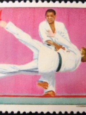 Selo postal da Angola de 1991 Judô M