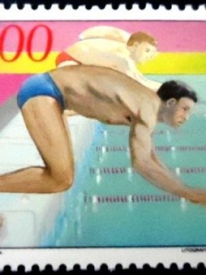 Selo postal da Angola de 1991 Natação M