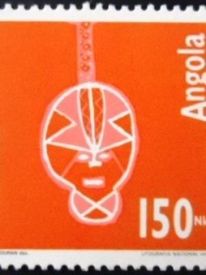 Selo postal da Angola de 1992 Art Quioca 150 M