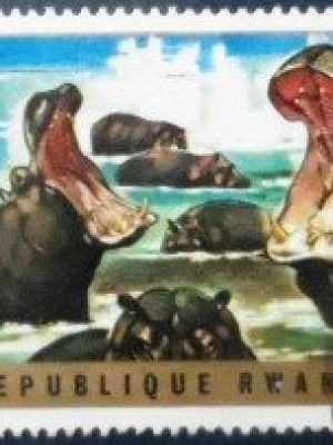 Selo postal de Ruanda de 1972 Hippopotamus U A