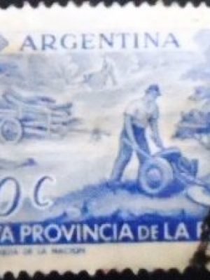 Selo postal da Argentina de 1956 La Pampa U
