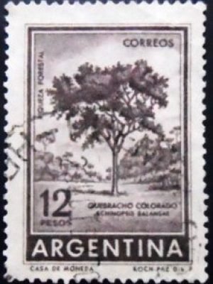 Selo postal da Argentina de 1962 Red Quebracho 12 U sev