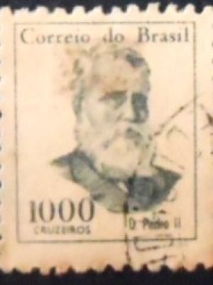Selo postal do Brasil de 1966 Dom Pedro II U
