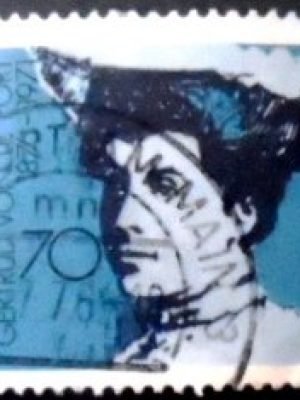 Selo postal da Alemanha de 1975 Gertrud Freiin von Le Fort U