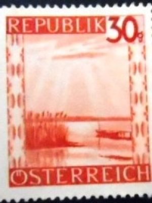 Selo postal da Áustria de 1947 Neusiedler Lake N