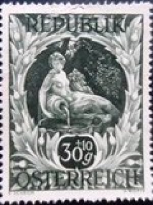 Selo postal da Áustria de 1947 Nymph "Egeria" at the castle well in Schönbrunn N