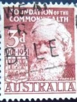 Selo postal da AUstrália de 1951 Henry Parkes U