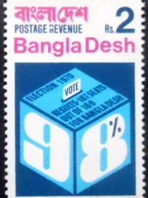 Selo postal de Bangladesh de 1971 Ballot Box M