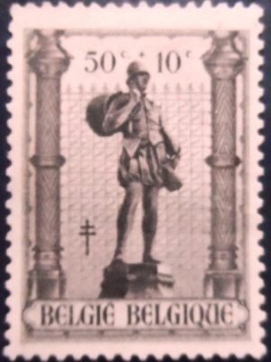 Selo postal da Bélgica de 1943 Coppersmith by Jef Lambeaux N