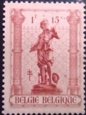 Selo postal da Bélgica de 1943 Armourer by Jean Van den Kerckhove N