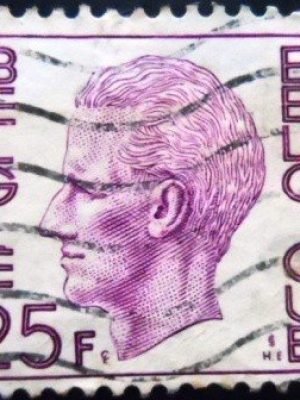 Selo postal da Bélgica de 1975 King Baudouin Type Elström 25 U sev