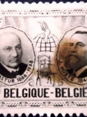 Selo postal da Bélgica de 1957 Paul Pastur and Julius Hoste N