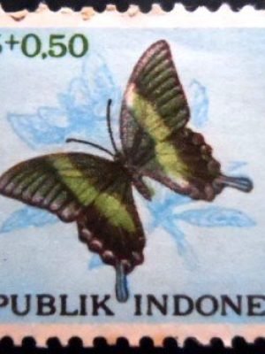 Selo postal da Indonésia de 1963 Green Swallowtail M