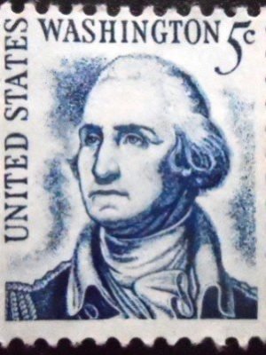 Selo postal dos Estados Unidos de 1966 George Washington 5 U sev