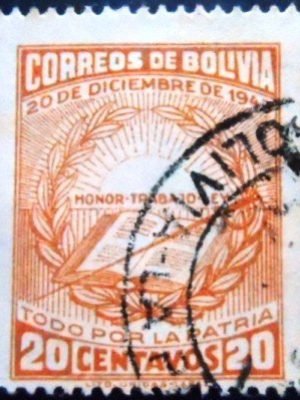 Selo postal da Bolívia de 1944 Honor Work Law U