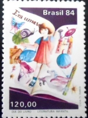 Selo postal do Brasil de 1984 Dia do Livro N