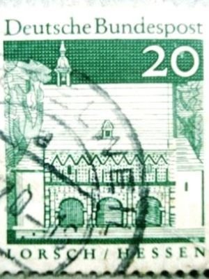 Selo postal da Alemanha de 1967 Gatehouse of Lorsch/Hessen - 941 U