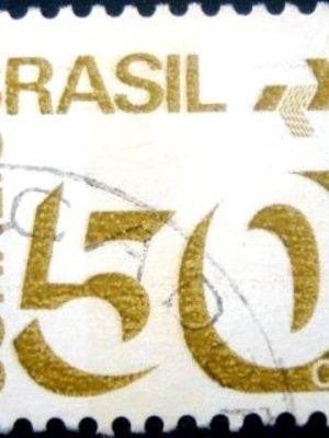 Selo postal do Brasil de 1975 Cifra 50