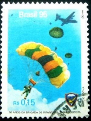 Selo postal do Brasil de 1995 Brigada Paraquedista U