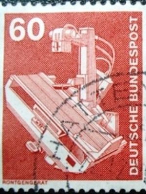 Selo postal da Alemanha de 1978 X-ray device