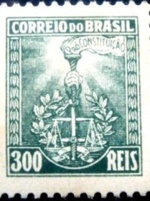 Selo Postal do Brasil de 1932 Símbolo da Constituição M