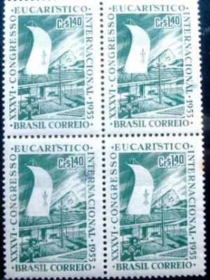 Quadra de selos postais do Brasil de 1955 Congresso Eucarístico 1