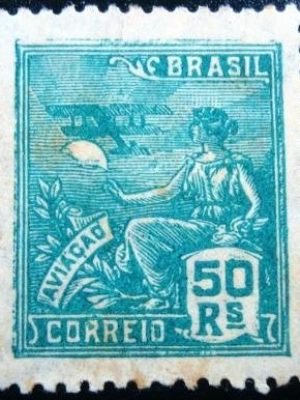 Selo postal do Brasil de 1937 Aviação 50