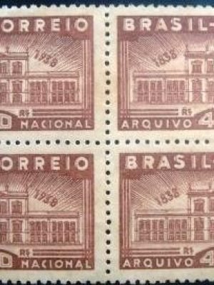 Quadra de selos postais Comemorativos emitidos em 1938 - C 131 N