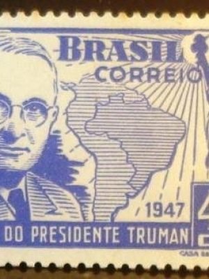 Selo postal comemorativo do Brasil de 1947 - C 230 M