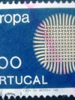 Selo postal de Portugal de 1970 Wickerwork as Symbol for the Sun U