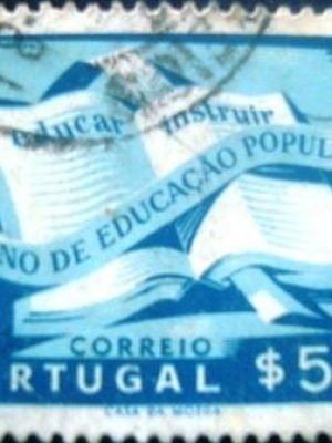 Selo postal de Portugal de 1954 National literacy campaign 50 - 794 U