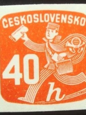 Selo postal da Tchecoslováquia de 1945 Carteiro 40