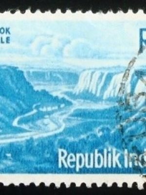 Selo postal da Indonésia de 1961 Buffalo Hole